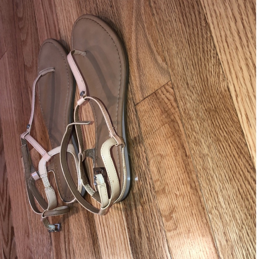 Sandals - Picture 4 of 4